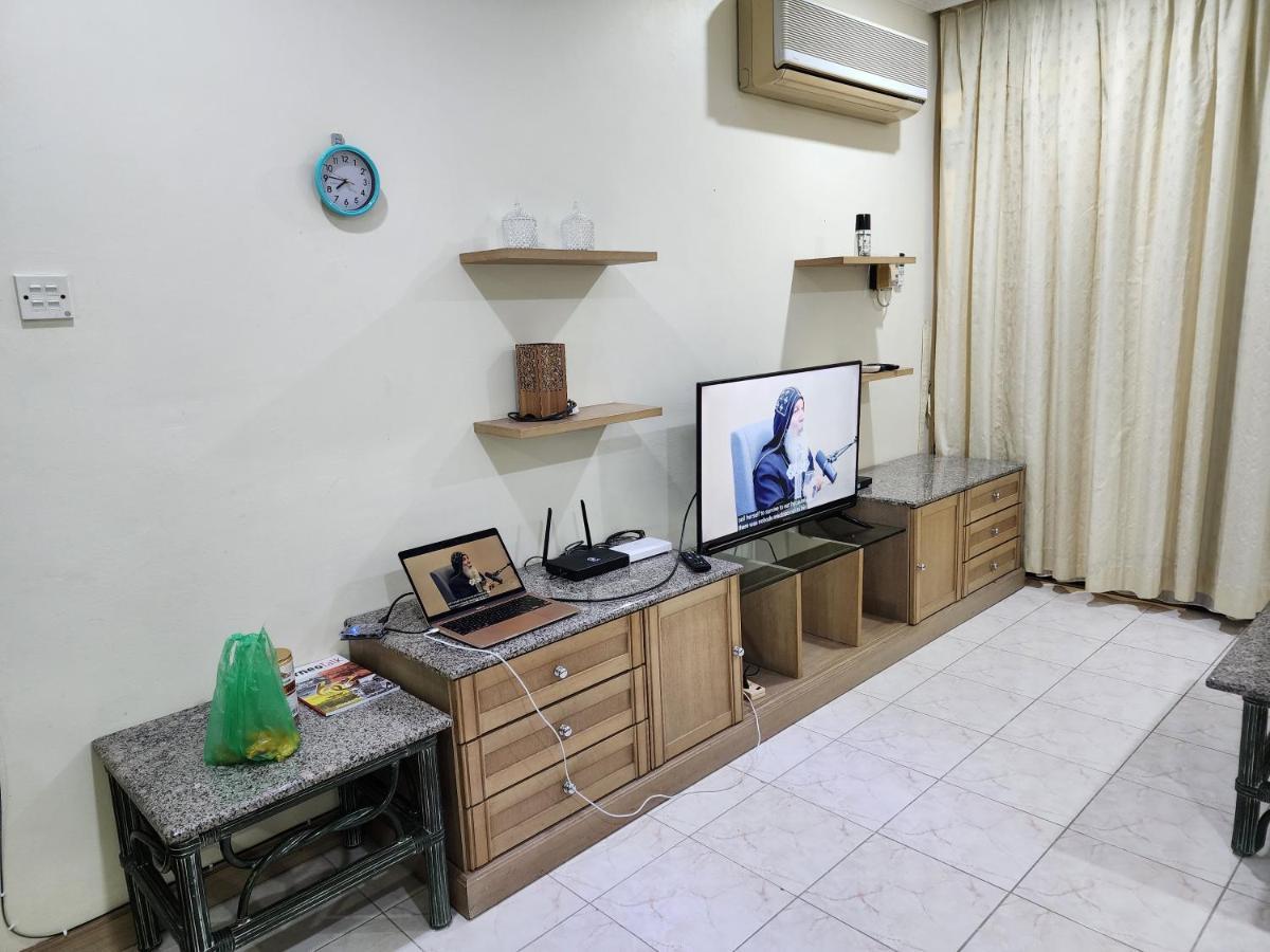 Riverbank Suites Kuching Waterfront Экстерьер фото