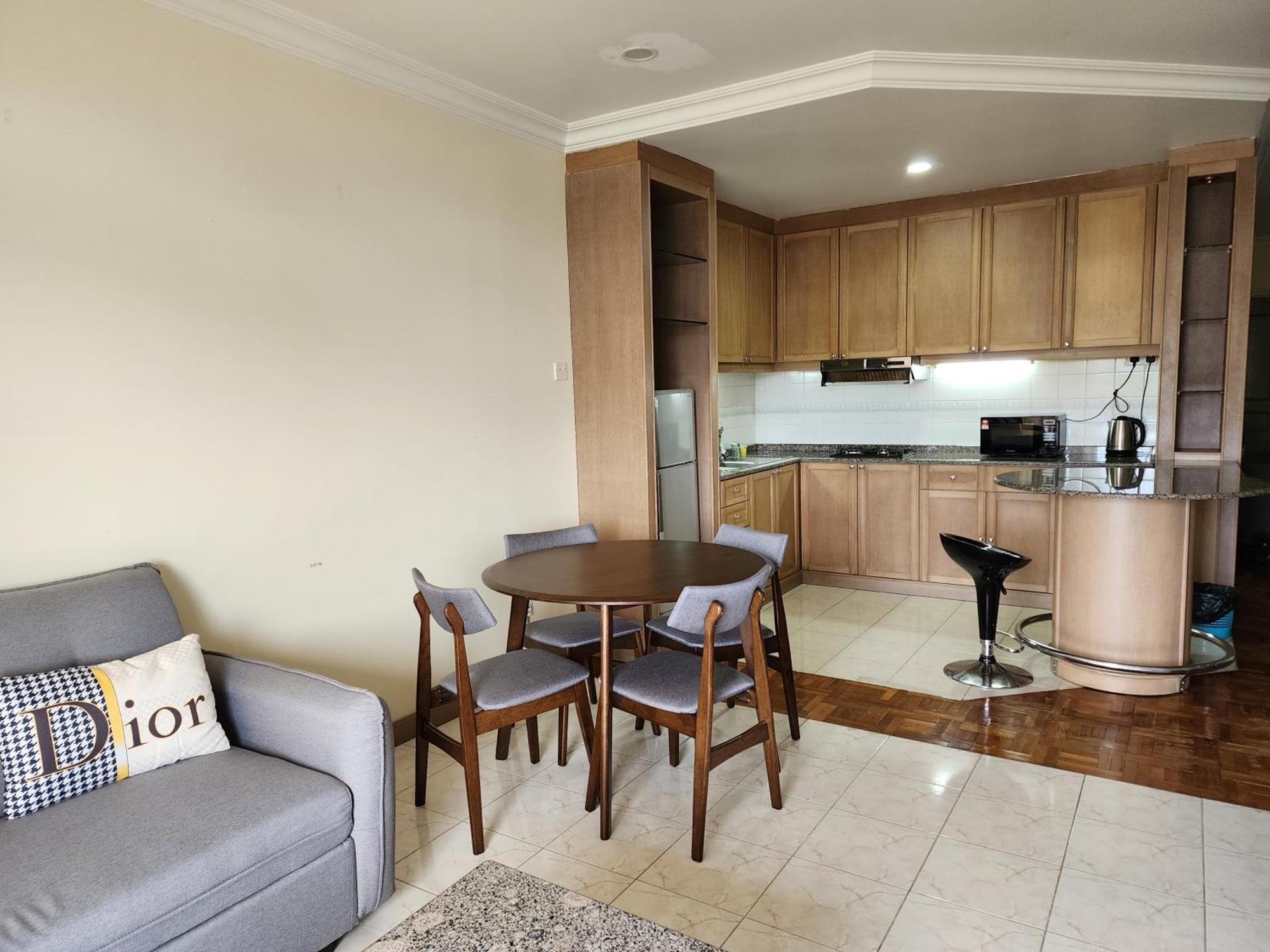 Riverbank Suites Kuching Waterfront Экстерьер фото